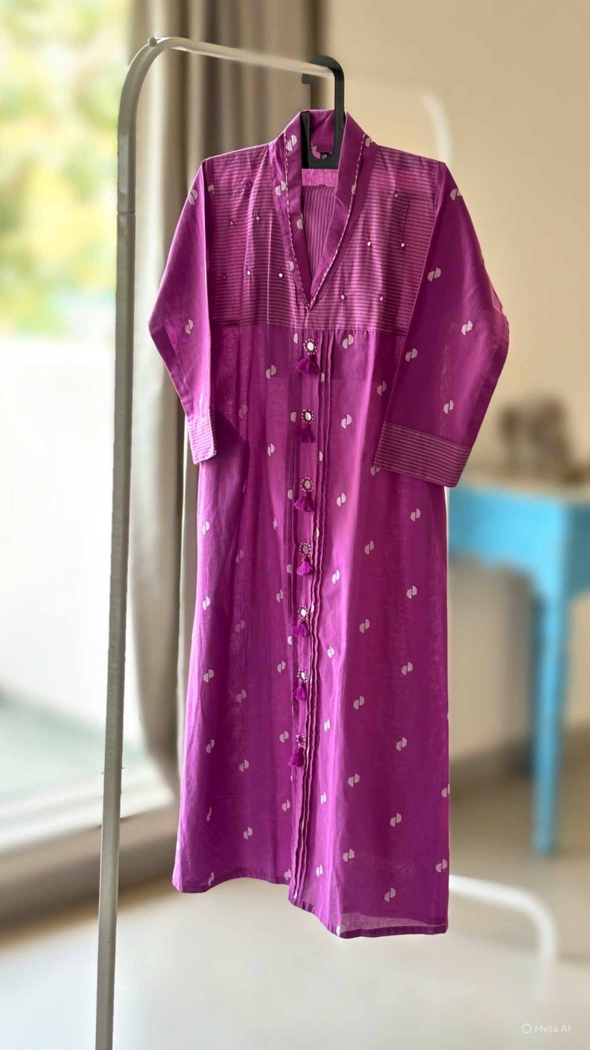 Light purple kurta pant set with elegant mirror work