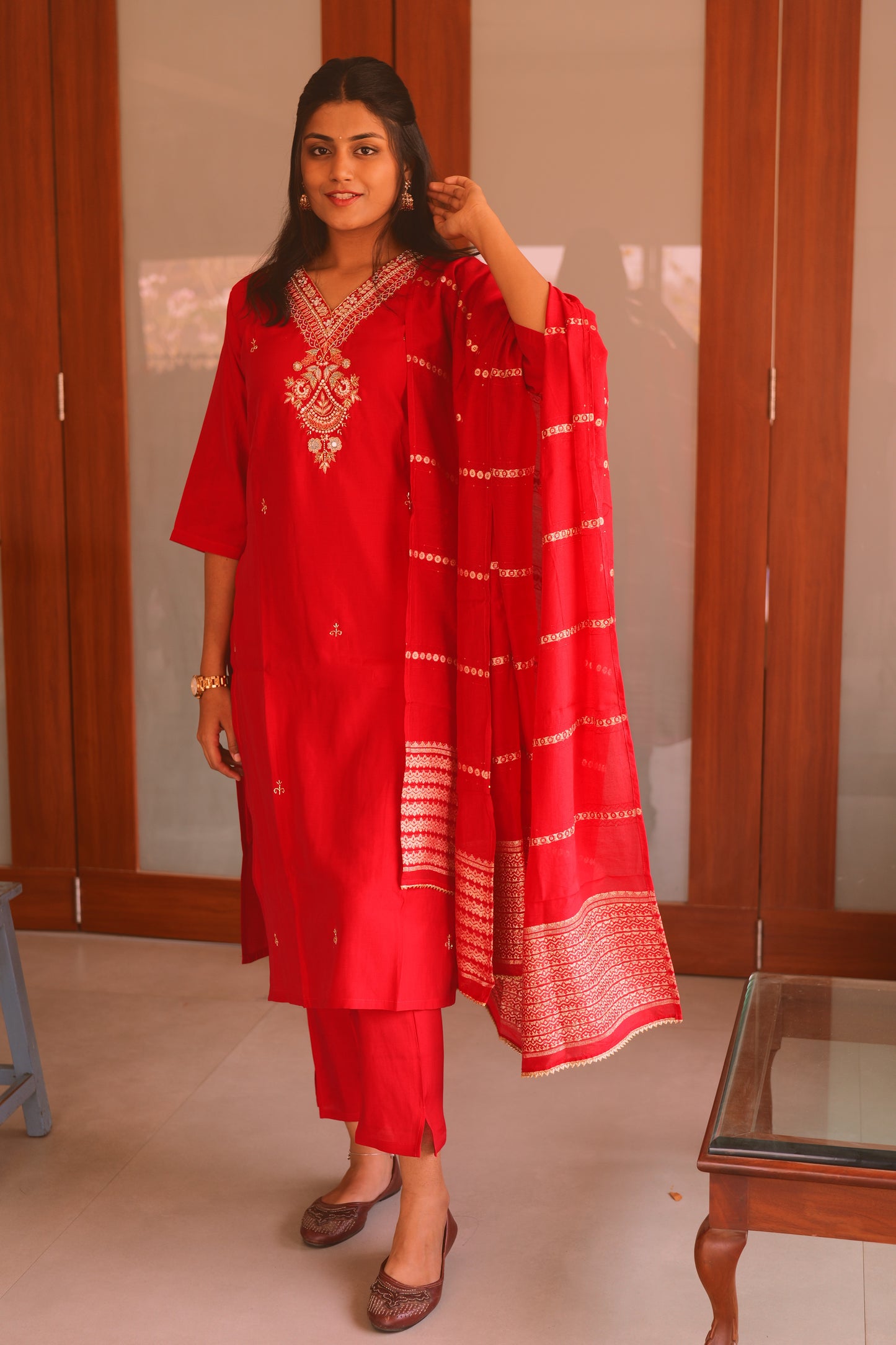 Red hand Embroidered Dola Silk Kurta Pant Set with Dupatta
