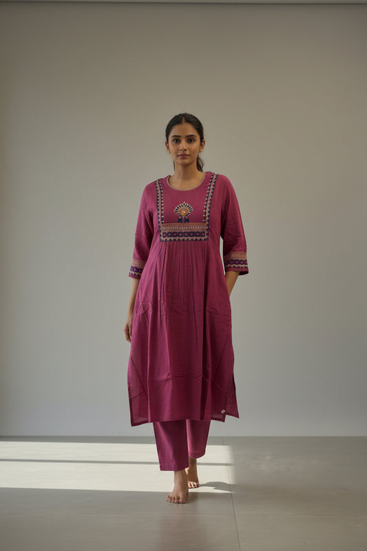 Mauve flower embroidered kurta pant set