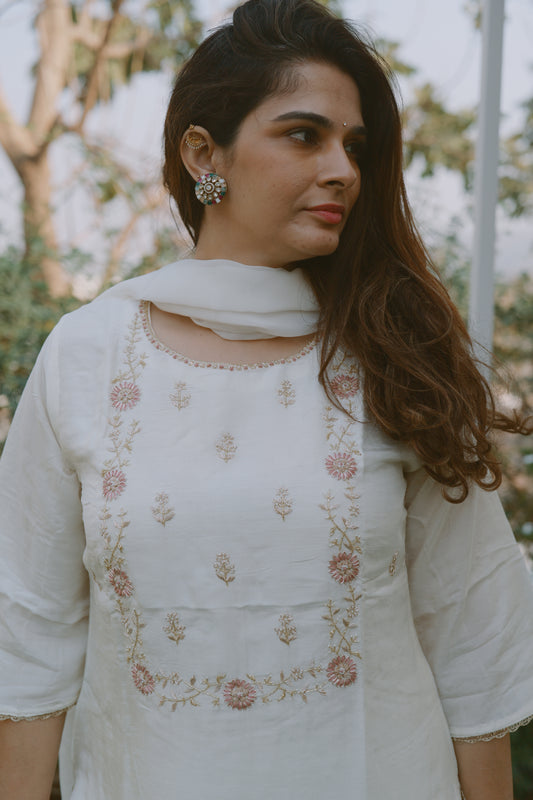 Ivory silk kurta with embroidered yoke, pants and scalloped dupatta